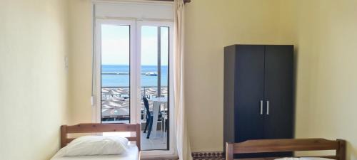 Neoi Epivates Apartamento | Veranda Rooms to Let