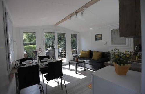 Radvan Apartamento | Little House in the Garden