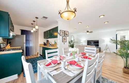 Hill Country Casa | Perfect Group Getaway BR Central Location