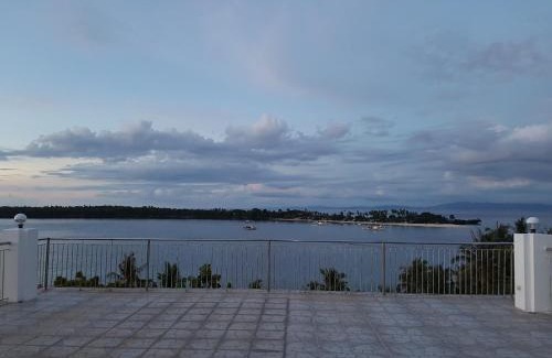 San Francisco Island Cama Y Desayuno | Islandview Whitehouse - Camotes