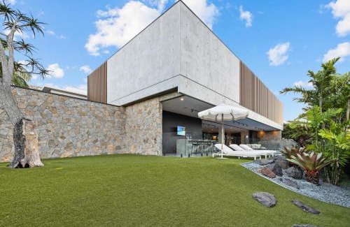 Kingscliff Casa | Mana Beach House, Kingscliff - Award Winning Luxury