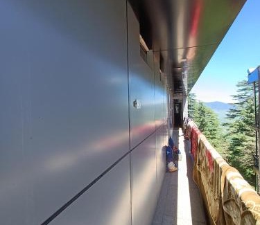 Dhanaulti Casa | Midway Resturant and Guest house, Dhanaulti