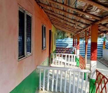 Diamond Harbour Complejo | Mousuni Sea View Residency