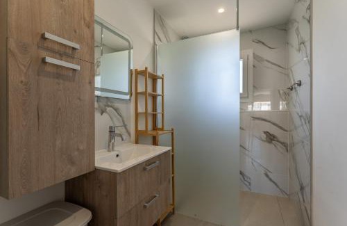 Lunel Casa | La Petite Camarguaise - Maison à 15min de la plage