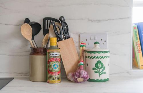 Sandwich Casa | The Old Barn