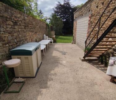 Arnay-le-Duc Casa | Les pivoines