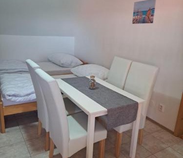 Sturovo Cama Y Desayuno | Ubytovanie Gabriela