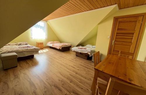 Szymbark Casa | Pokoje REMUS