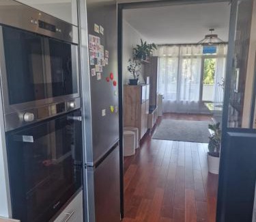 Savigny-sur-Orge Apartamento | Appartement équipé, calme et lumineux avec Parking inclus