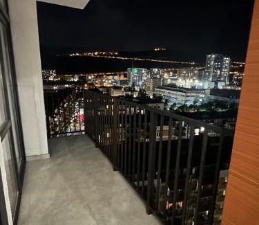 Saburtalo Apartamento | terasa saburtalo