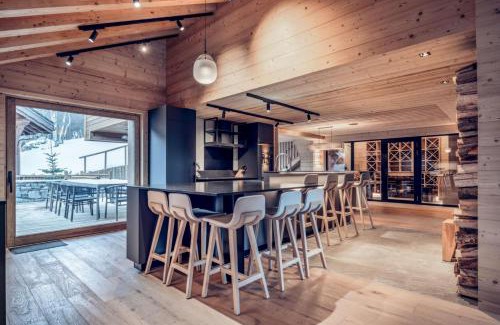 Zweisimmen Nr Gstaad Chalet De Esquí | Luxury Chalet with private jacuzzi and Spa