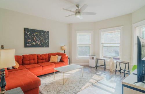 Woodlawn Apartamento | Stylish 4BR Oasis in Woodlawn, Close to UChi