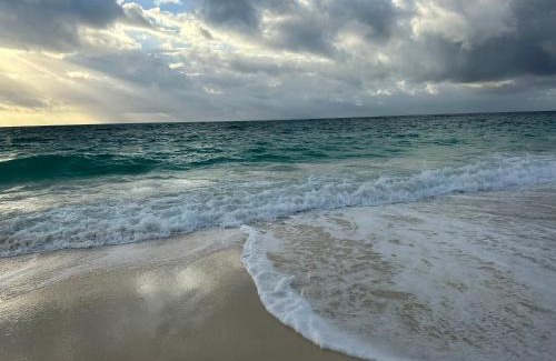 Discovery Bay Apartamento | Freeport Beach Condos