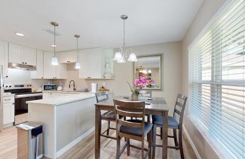 Candler Casa | Cozy Vibes Retreat