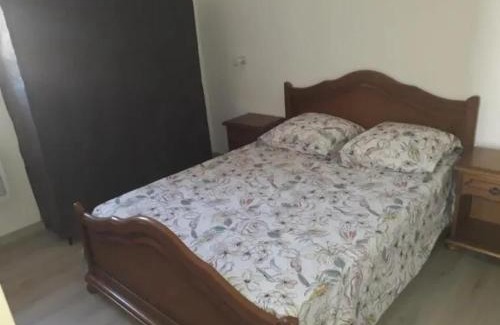Saint-Zacharie Apartamento | Charmant appartement a Saint Zacharie 26 m² jardin prive