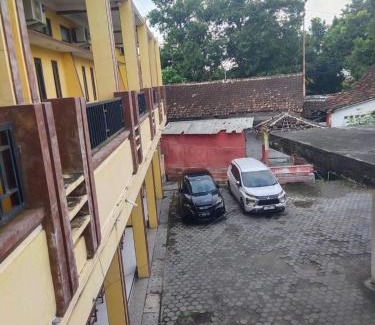Banyuwangi Hotel | Ratu guest house syariah