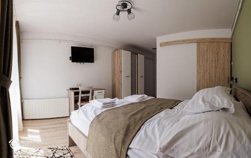 Repashuta Cama Y Desayuno | Vadász Étterem és Panzió