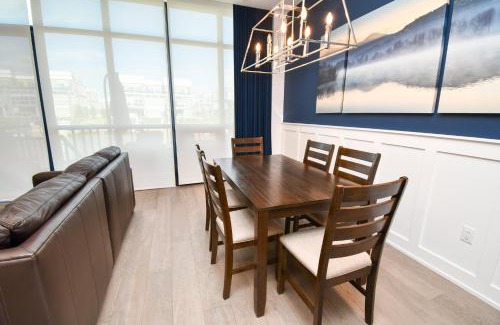 Innisfil Casa | 3 Bed Waterfront Townhouse Private Dock