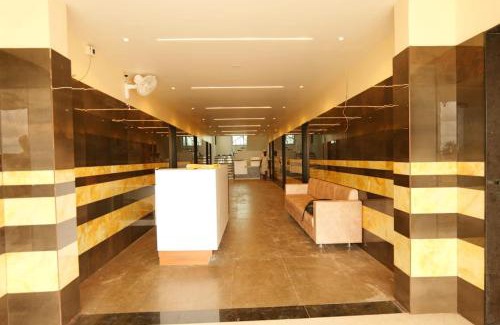 Akalkot Cama Y Desayuno | Krupasindhu Residency