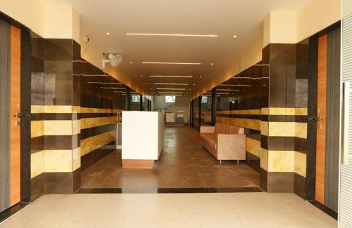 Akalkot Cama Y Desayuno | Krupasindhu Residency
