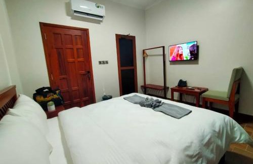 Arusha Cabina | River house lodge sakina