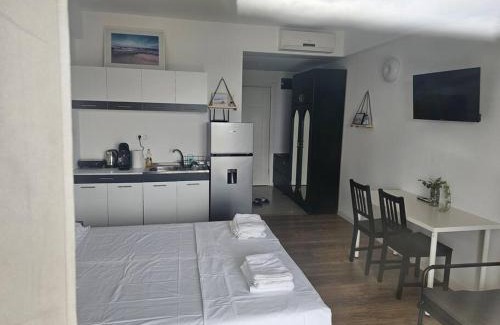 Neptun Apartamento | Studio cu piscină în Blaxy Resort