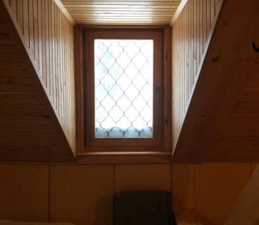 Hrib pri Hinjah Cabina | Jelenov studenec