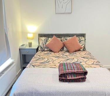 Broad Green Apartamento | Dunamis Staycation West Croydon
