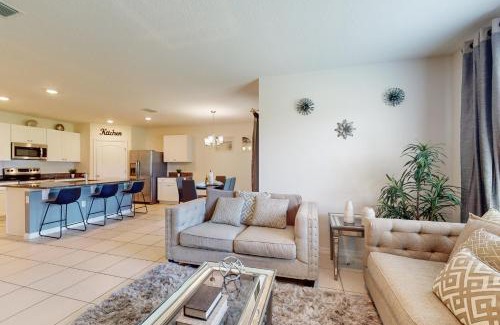 Meadow Woods Casa | Orlando Oasis