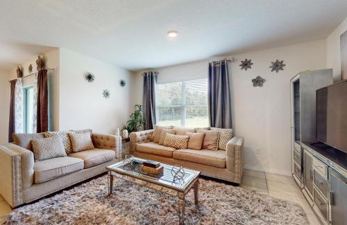 Meadow Woods Casa | Orlando Oasis