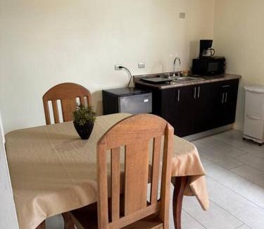 Anselmo Llorente Apartamento | Acogedor Apartamento