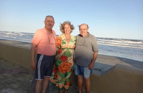 Mongagua Casa | Pousada pé na areia em Mongaguá