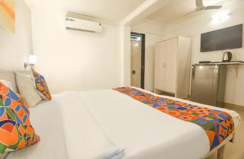 Gauravaddo Hotel | FabExpress The Golden Leaf