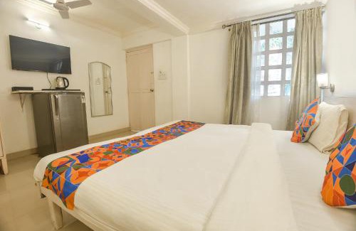 Gauravaddo Hotel | FabExpress The Golden Leaf