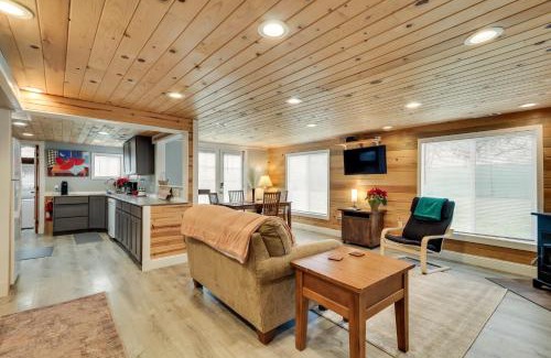Rock Creek Casa | Charming Happy Valley Home 13 Mi to Portland!
