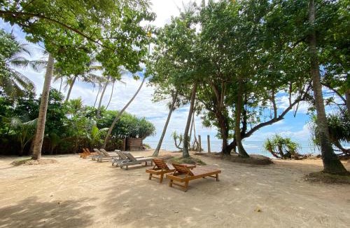 Ahangama Hotel | Sea Breeze Villa