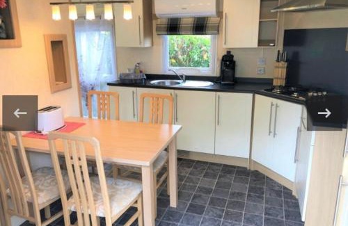 Lathum Chalet De Esquí | Chalet recreatiepark Rhederlaagse Meren