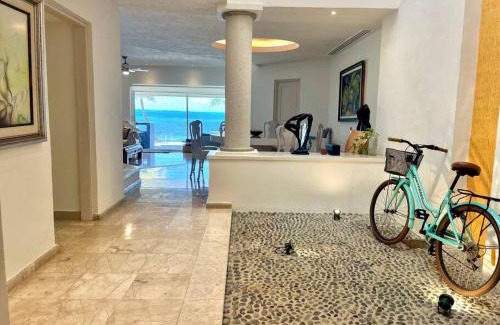 Zona Hotelera Casa | 6BR Ocean Front Hotel Zone Luxury House