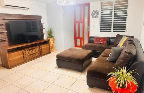 Guayabo Casa | Mi Casita By RV