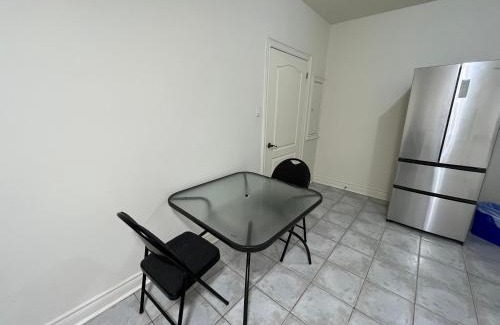 Thornhill Casa | Jimmy's house