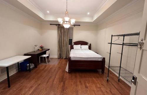 Thornhill Casa | Jimmy's house