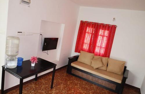 Yercaud Hotel | THE COTTEGE