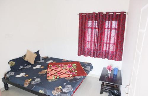 Yercaud Hotel | THE COTTEGE