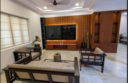 Ettumanoor Casa | Swimming Pool Naalkett Tharavad Villa with nice Ambience