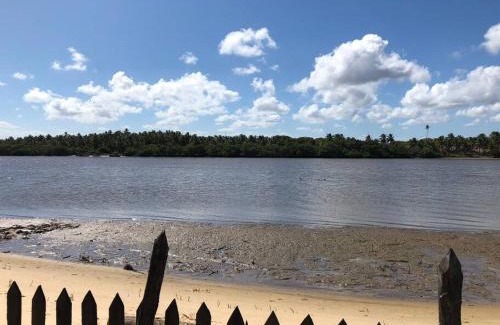 Praia do Baixio Chalet De Esquí | Eco Chalé Refúgio à beira do rio