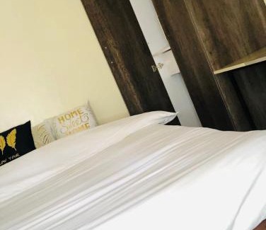Kiambu Cama Y Desayuno | The Epic Ridge Studio Apartment