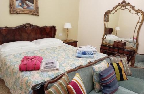 Foligno Casa | CAMERE VACANZA FOLIGNO LUSITANA T2