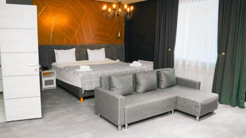 Schuchinsk Hotel | Timber Hotel