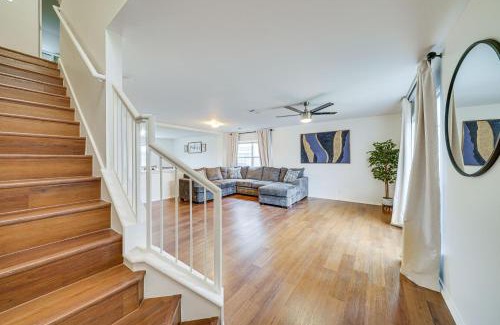 West San Antonio Casa | Spacious San Antonio Home about 17 Mi to Downtown!
