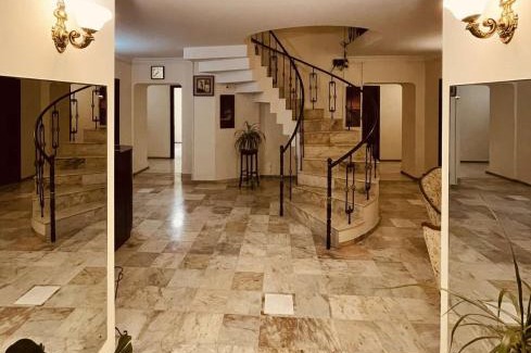 Saburtalo Hotel | Hotel Grand